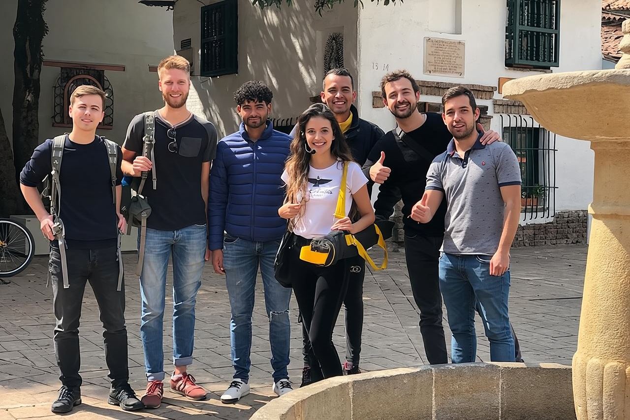 Tour privato della città di La Candelaria, Bogotà, 3 ore con trasporto