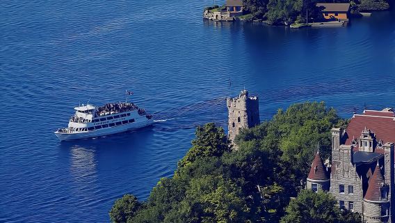 3-Hour 1000 Islands Cruise from Gananoque with views of Boldt Castle