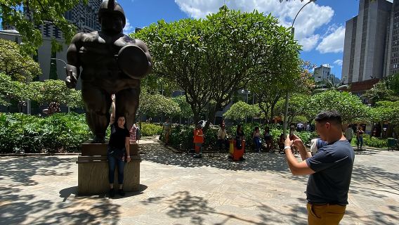 Walking tour downtown Medellín
