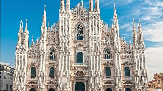Milan Super Saver: Skip-the-Line Duomo and Rooftop Guided Tour