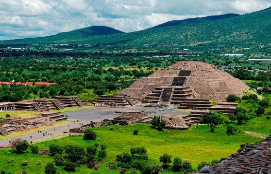 特奧蒂瓦坎之旅，含瓜達露佩聖母大教堂和特拉特洛爾科