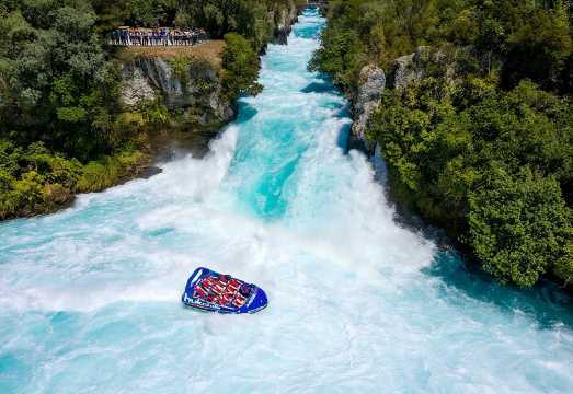 Hukafalls Jet Boat Ride in Taupo