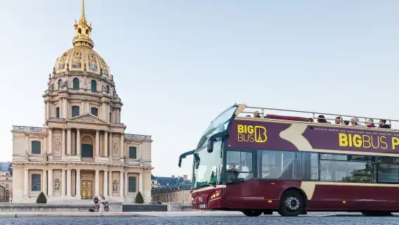Europe Travel France Paris City Hop-on Hop-off Bus 1/2-Day Pass (Chinese Audio Guide + Covers Major City Attractions)