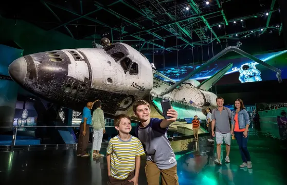 從奧蘭多出發的甘迺迪太空中心快線