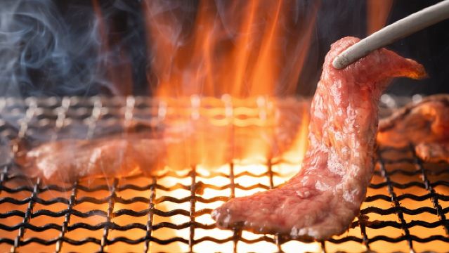 Tokyo Night Foodie Tour in Shinjuku - Seasonal Sushi, Wagyu Beef