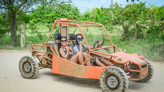 Passeio de Buggy de Meio Dia para Caverna, Praia de Macao e Fazenda Local