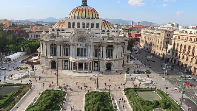 10 สิ่งมหัศจรรย์ของศูนย์กลางประวัติศาสตร์เมืองเม็กซิโกซิตี้: อาหารและดนตรี