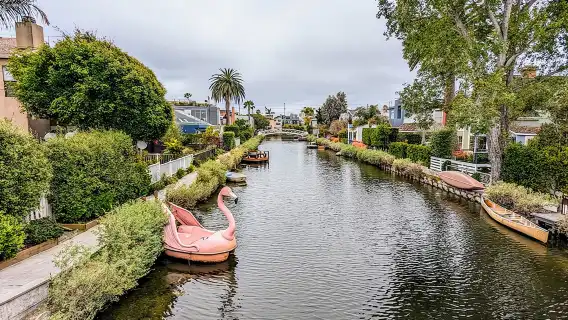 Los Angeles Sites and Celebrity Homes Private Flexible Day Tour