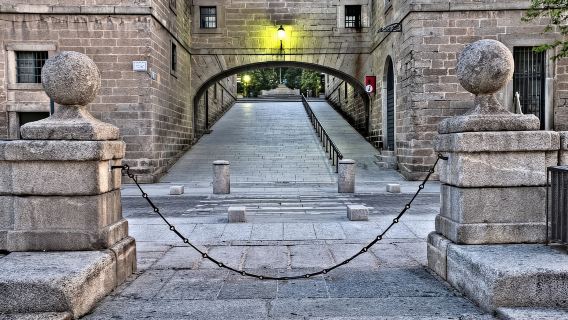 Madrid: Private Valley of the Fallen & Monastery Day Trip