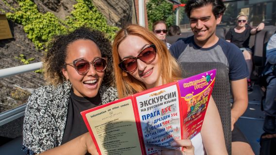 City Sightseeing Praga HOHO Bus, tour del castello + crociera sul fiume