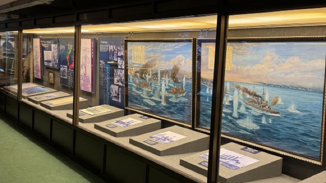 Yokosuka: Geführte Tour zum Schlachtschiff Mikasa – Russisch-Japanischer Krieg