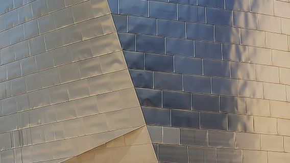 From San Sebastian: Bilbao, Guggenheim & Dragonstone Tour