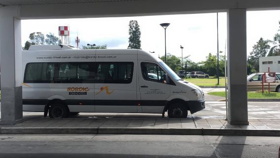 Salta: trasferimento aeroportuale condiviso di sola andata o andata e ritorno SLA