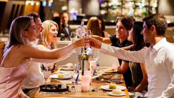 Sydney: Harbour Dinner Cruise with 3, 4 or 6-Course Menu