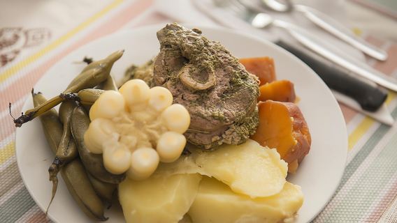 Dinner experience with a local family in Arequipa