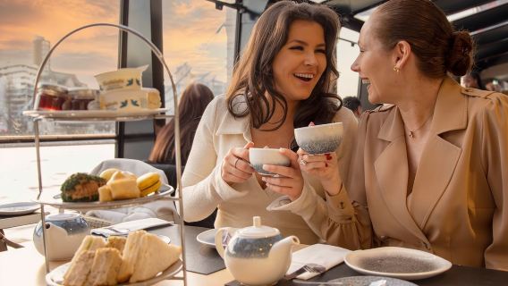 London Thames River Cruise Boat Ticket+ Afternoon tea
