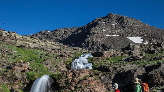 From Granada: High Sierra Nevada hiking experience
