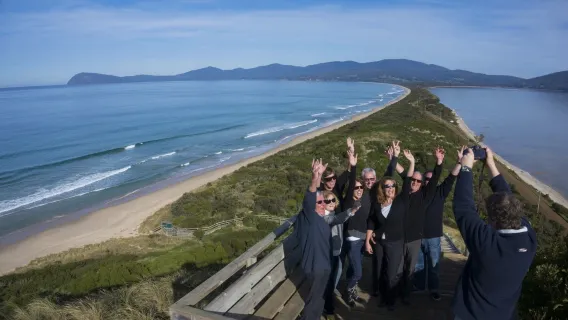 Bruny Island Gourmet Adventure Day Tour from Hobart with Meals Included