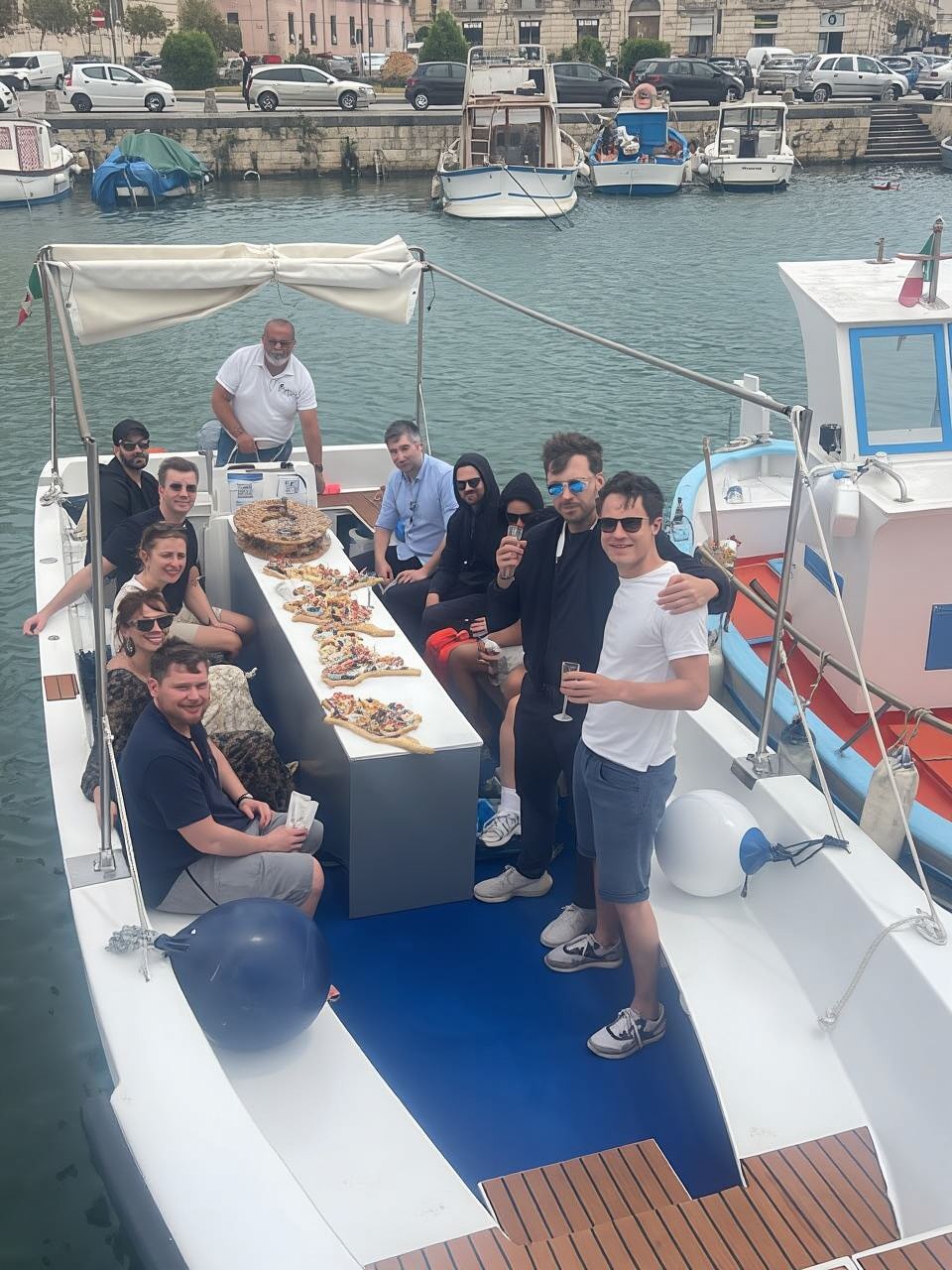 Syracuse: Pelayaran Matahari Terbenam Ortigia dengan Aperitif