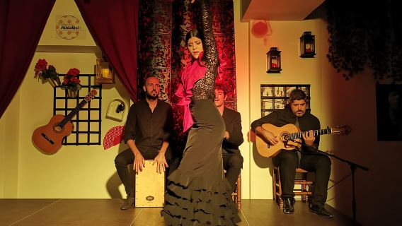 Sevilla: Espectáculo Flamenco en Tablao Flamenco Andalusí
