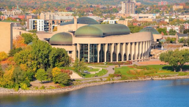 加拿大 加蒂諾｜英語翻譯｜旅遊陪同｜商務翻譯｜展會翻譯｜地接｜（可私人定制）