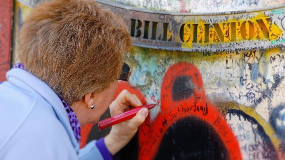 Tur Taksi Hitam 2 Jam Pengemudi Asli Belfast The Troubles