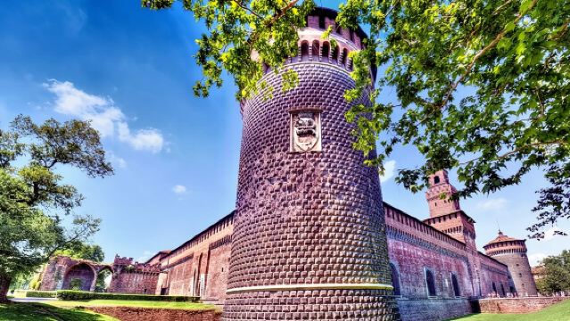 Experiencia guiada por el Castello Sforzesco (Castillo de Los Sforza) y la Pietà Rondanini de Miguel Ángel