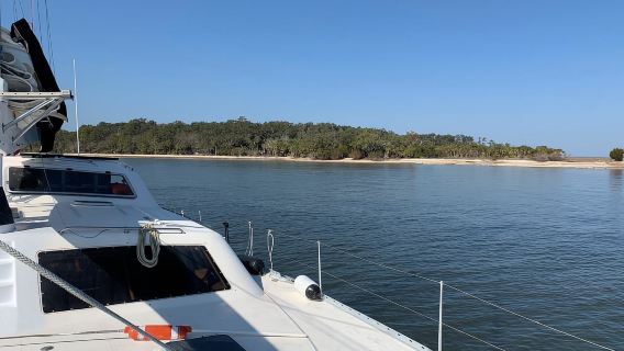 Palau: Maddalena Archipelago 50' Catamaran Cruise with Lunch
