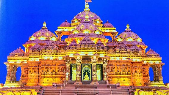 Timeless Delhi: New & Old Delhi City Tour with Guide