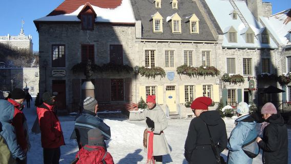 เมืองควิเบก: ทัวร์เดินชมคริสต์มาสสุดมหัศจรรย์ในย่านเมืองเก่าควิเบก