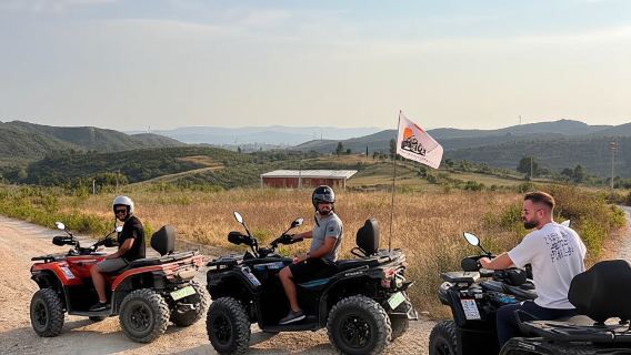 Lawatan ATV Merentasi Bukit Tirana & Tasik Cerkeze