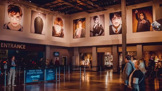 【倫敦哈利波特主題僅包車】9¾月台+華納製片廠+千禧橋