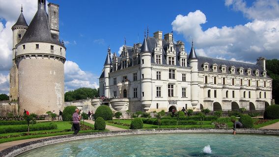 Loire Valley Most Visited Castles Private Tour from Tours or Amboise