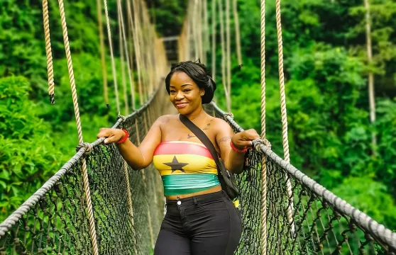 海岸角、埃爾米納城堡及卡昆公園日遊