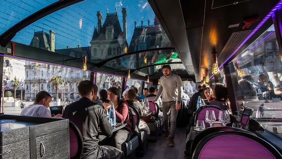 Champs-Elysées Lunch and Champagne on a Panoramic Bus