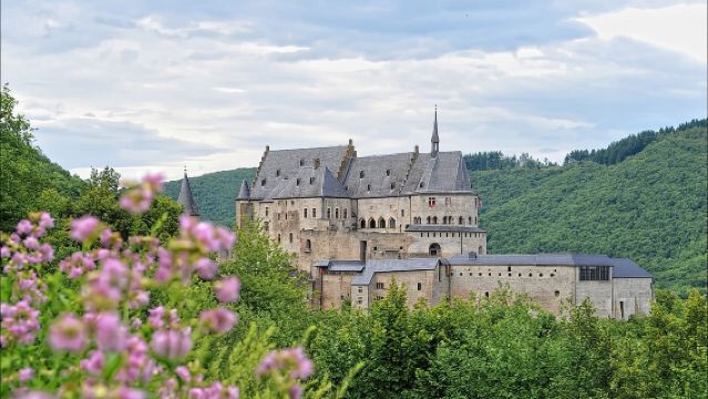 Luxembourg: Nature & Castle Day Trip