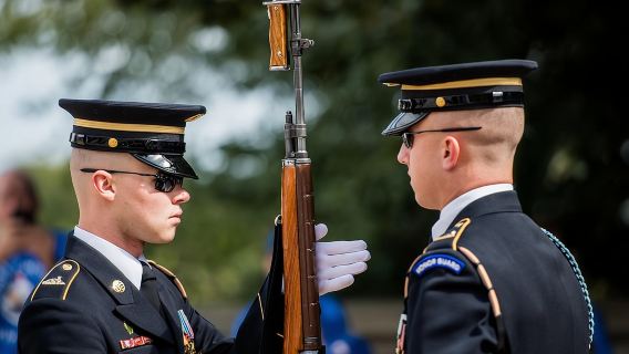 Arlington National Cemetery Walking Tour & Changing of the Guards