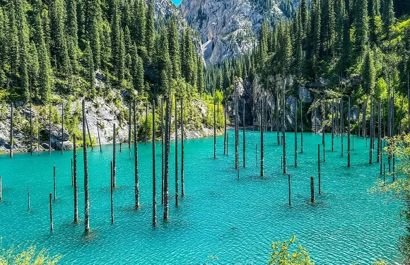 科爾賽湖、卡因迪湖及恰倫峽谷小團遊