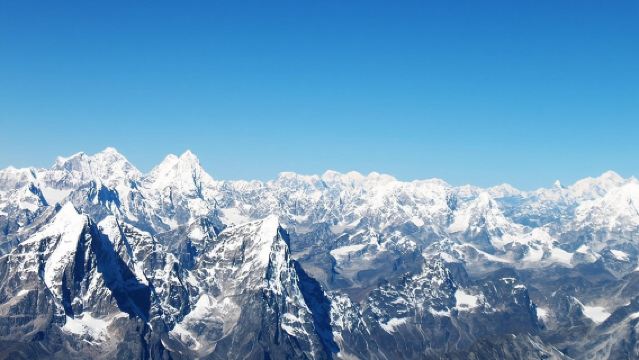 1 Hour Mount Everest flight from Kathmandu With Hotel Pick Up