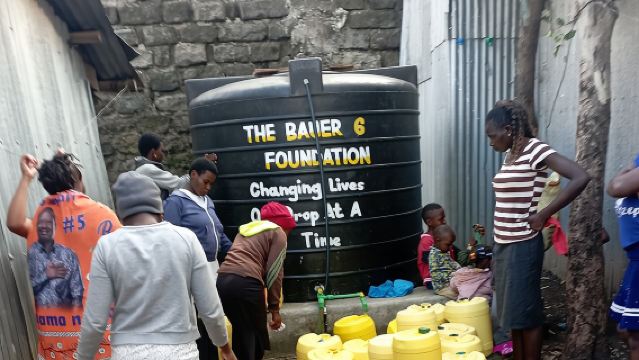 キベラ最大のスラムでのプライベートツアー