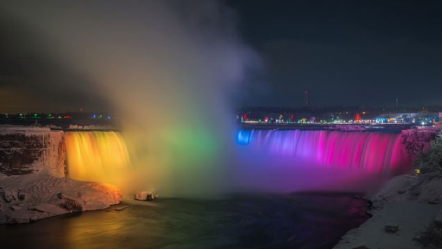 Niagarafälle, USA: Beleuchtungstour mit Maid of the Mist