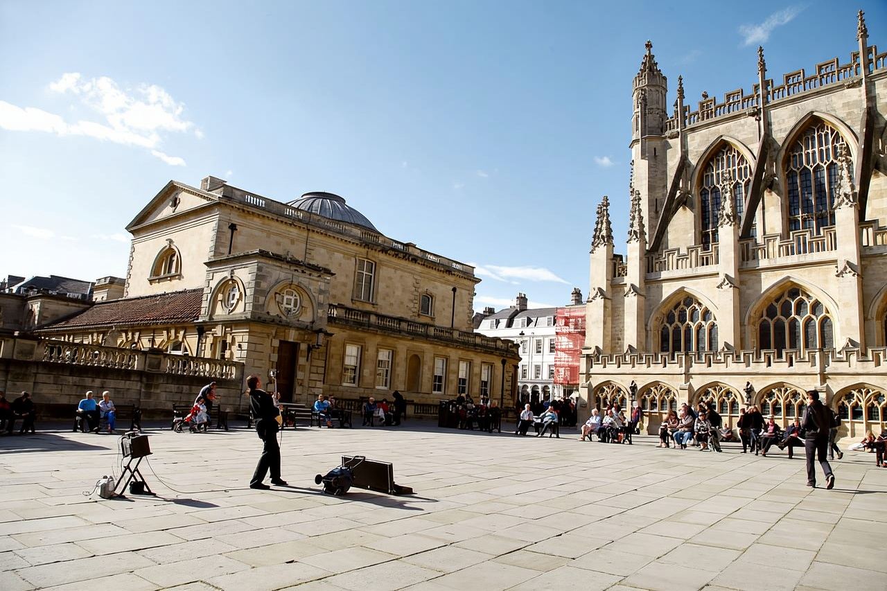 London: Stonehenge & Bath Day Trip with Optional Roman Baths