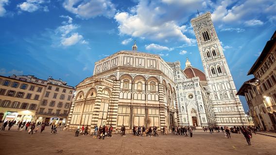 Piccoli gruppi: Uffizi e tour a piedi di Firenze salta la fila