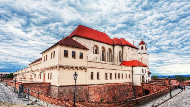From Prague: Špilberk Castle + St. Peter's Church + Cabbage Market Square + Namesti Svobody