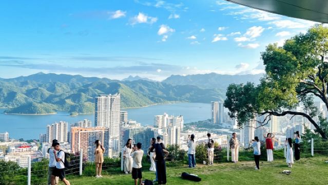 เซินเจิ้น: ชมวิวตึกผิงอัน + พื้นที่ชุ่มน้ำเอินช่าง + หาดต้าเหมยซา | บริการเหมารถแบบกำหนดเอง พร้อมไกด์หลายภาษา (จีน, อังกฤษ และอื่นๆ)