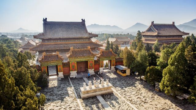 Lawatan sehari ke Makam Qing Timur Zunhua, Hebei│Pakej persendirian termasuk tiket masuk, sewaan peribadi dan pengangkutan dalam tarikan pelancongan