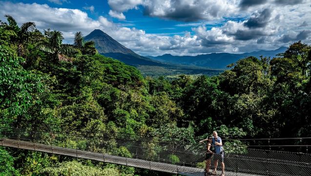 Arenal Hanging Bridges, Guided Walk, Hot Springs Optional