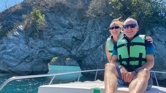 Isla Tortuga Adventure tour from Jaco -full day