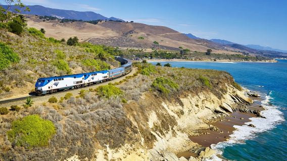 Santa Barbara 1-Day via Amtrak Starlight Coastal&car tour from LA