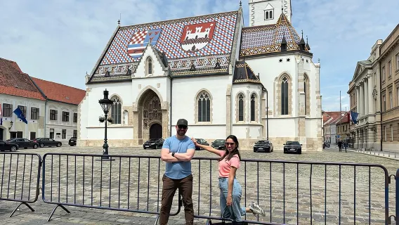 Tur Jalan Kaki Kelompok Kecil Zagreb dengan Terowongan Perang Dunia II